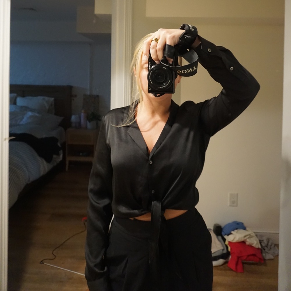 Wilfred Midnight Black Digital Camera